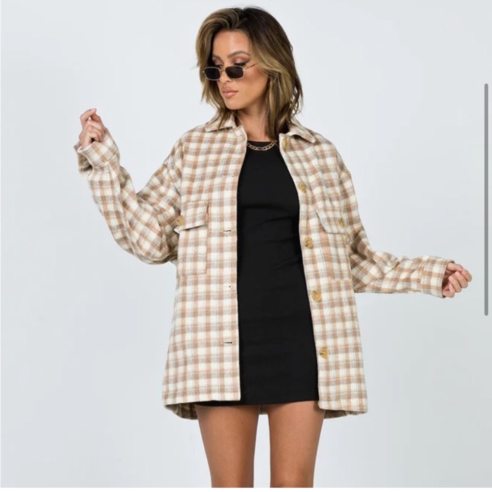 Plaid Fall Shacket Jacket - Picture 3 of 9